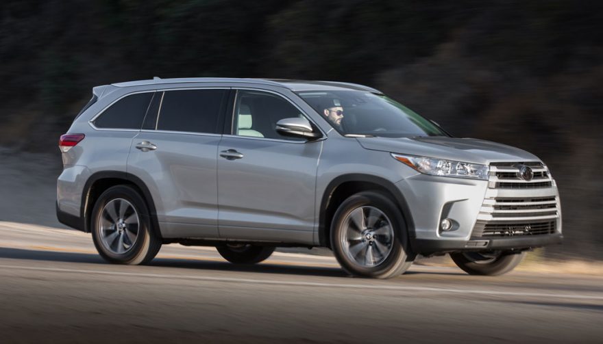 The Toyota Highlander is one of the best cars for tall drivers 2017