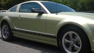 side view of ford mustang