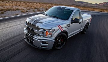 shelby super snake (3) Forget fast cars, buyers want fast pickups. Enter the Shelby Super Snake Sport from the same company that brought you the Cobra